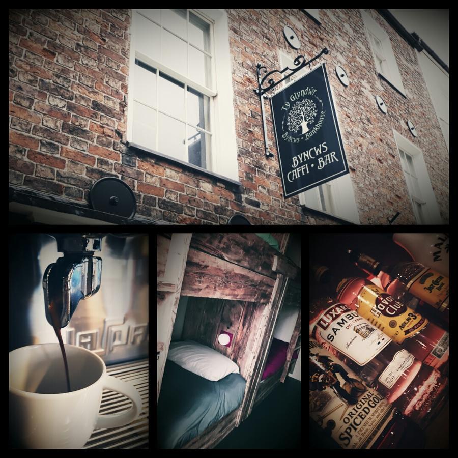 Ty Glyndwr Bunkhouse, Bar And Cafe Hostel Κερνάρφον Εξωτερικό φωτογραφία