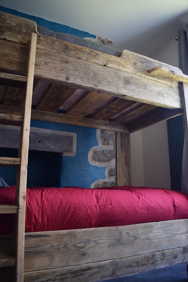 Ty Glyndwr Bunkhouse, Bar And Cafe Hostel Κερνάρφον Εξωτερικό φωτογραφία